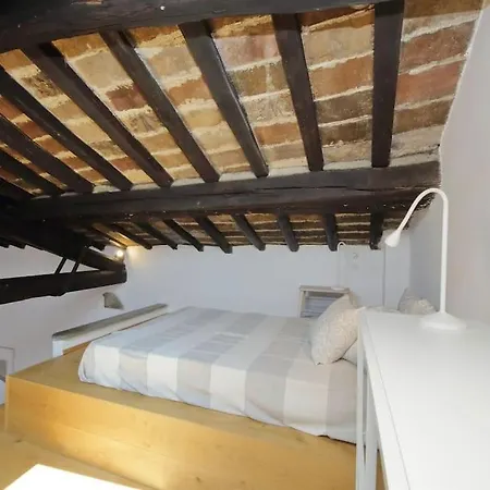 Apartman Montevecchio2 *